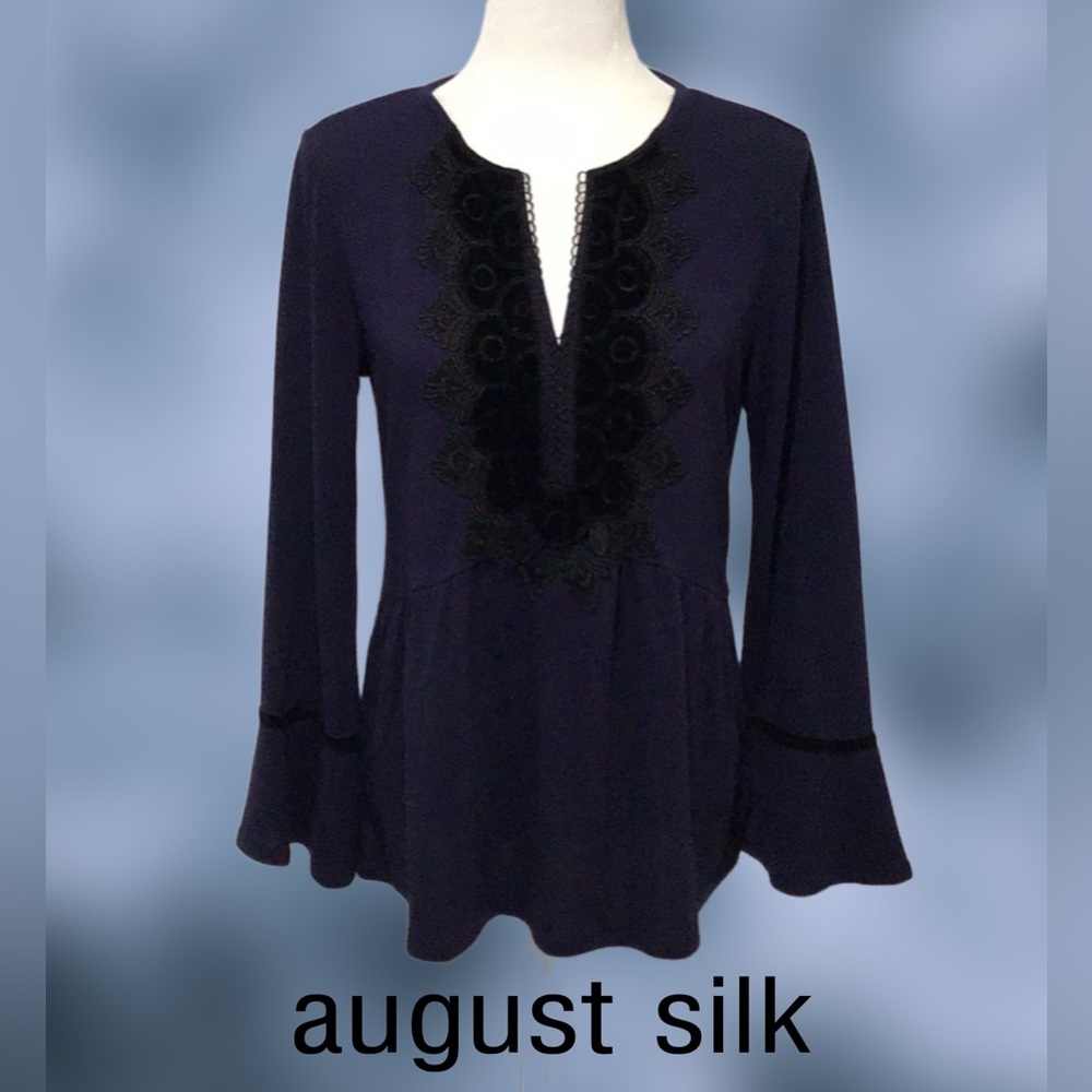 NWT august silk Velvet-Appliqué Top, Blue, Black Appliqué, Bell Sleeves, Size M‎